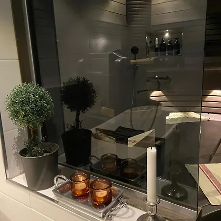 アパート Marjala