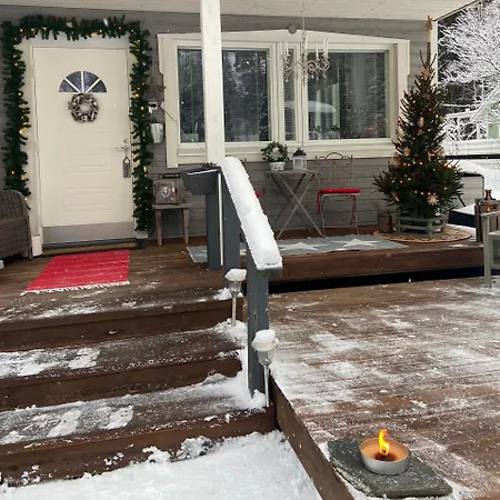 アパート Marjala